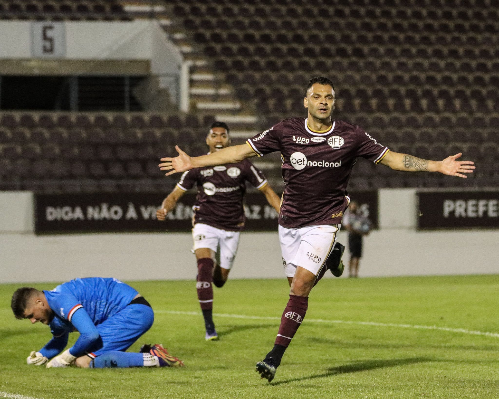 Quanto vale o Campeonato Paulista: Descubra os valores que cada time ganha  Betnacional