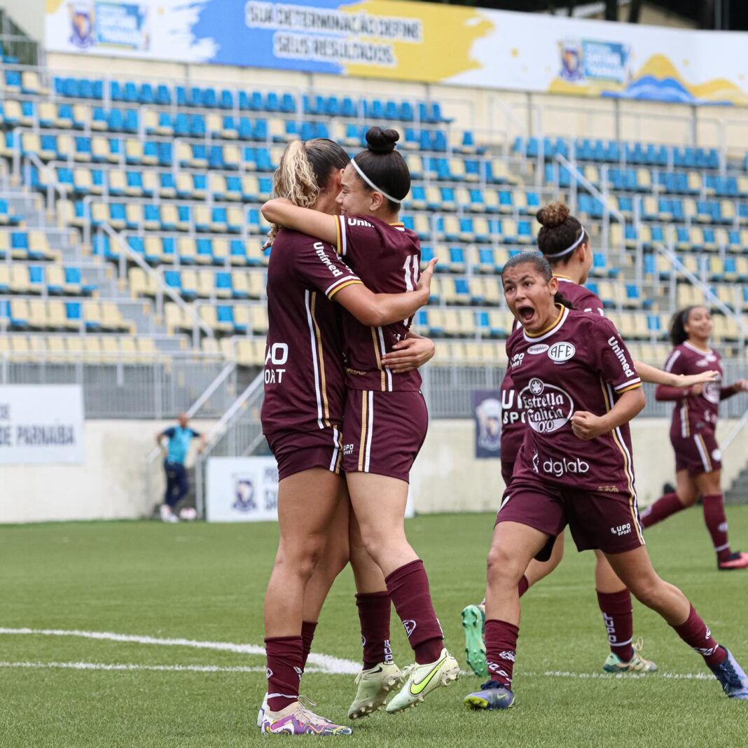 Araraquara, Sao Paulo, Brasil. 20th Dec, 2020. ARARAQUARA (SP), 20/12/2020  - CAMPEONATO PAULISTA FEMININO - Lances da partida entre Ferroviaria e o  Corinthians, pelo jogo de volta da final, no estadio Fonte