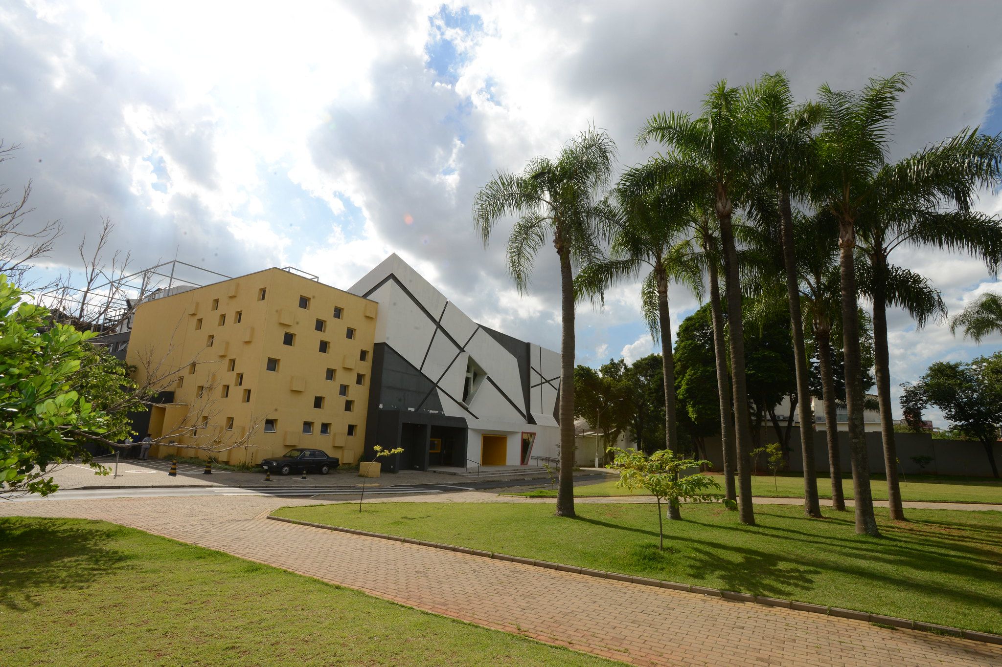 Confira as peças da campanha Teatro para Todos