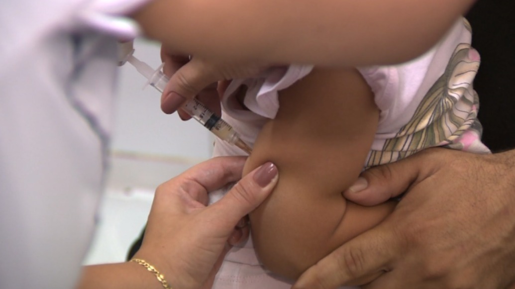 Campanha de vacinação contra a gripe foi prorrogada (Foto: Reprodução/EPTV Campinas)