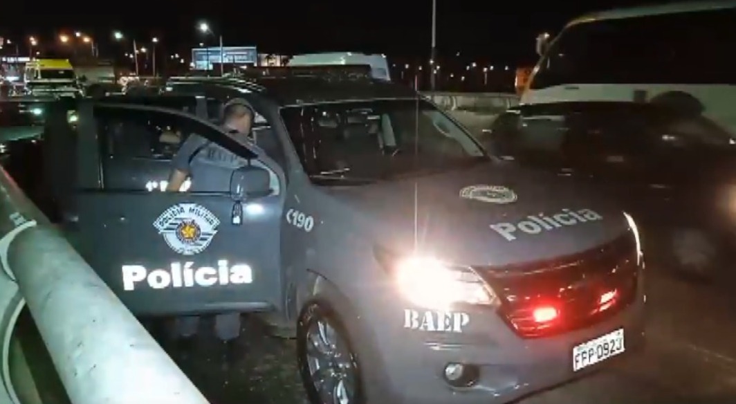 Viatura do Baep da Polícia Militar (Foto: Reprodução/EPTV Campinas)
