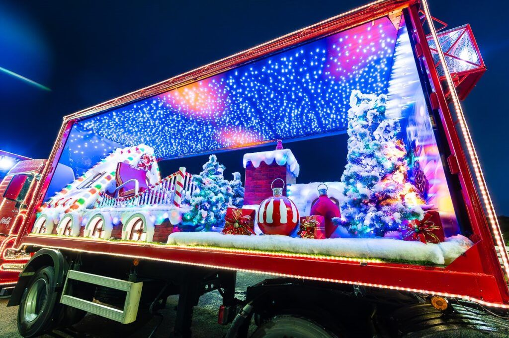 Veja o trajeto da Caravana Iluminada de Natal da Coca-Cola em