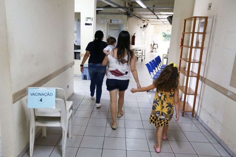 Vacinação contra a covid-19 em crianças integra o Calendário Municipal (Foto: Divulgação/PMC)