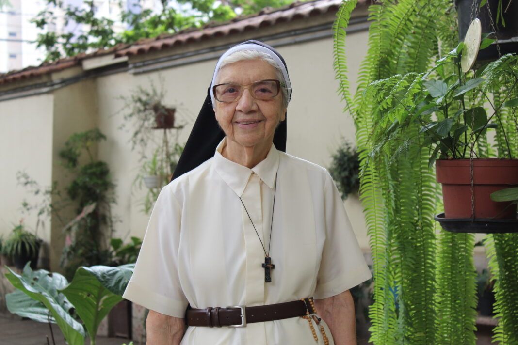 Theresinha é irmã dominicana da Capela de Santa Cruz, no Cambuí, em Campinas