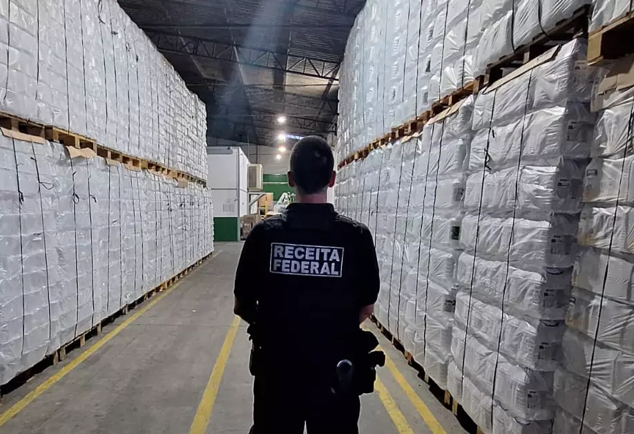 Operação da Receita Federal mira empresas do setor de plásticos (Foto: Divulgação/Receita Federal)