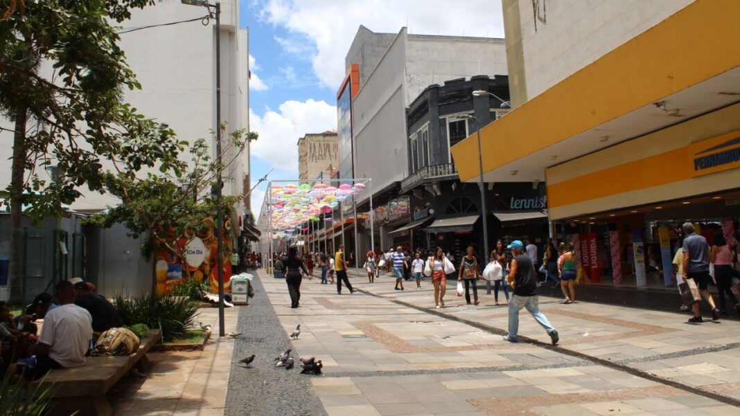 13 de Maio é um dos principais polos comerciais da cidade de Campinas