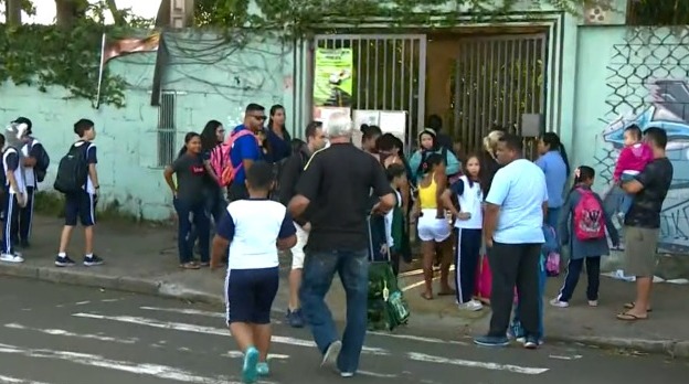 Alunos da rede municipal voltam às aulas hoje (Foto: Reprodução/EPTV Campinas)