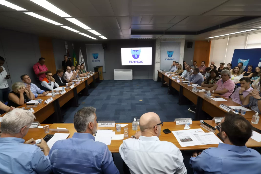 reunião dos prefeitos para definir medidas para conter avanço da dengue