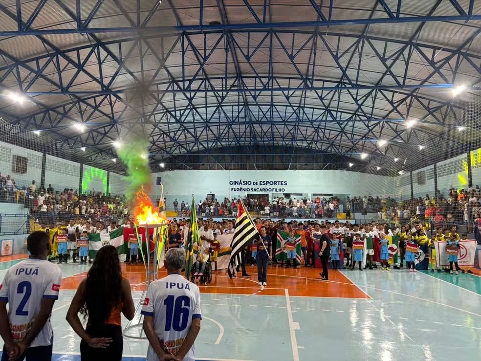 Taça EPTV de Futsal começou neste sábado