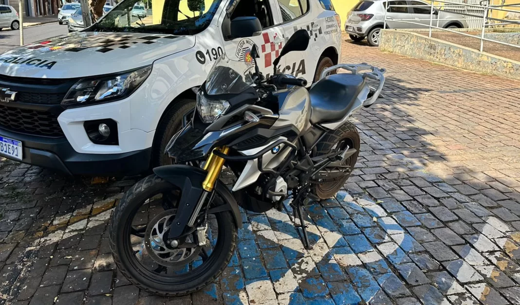Moto BMW furtada