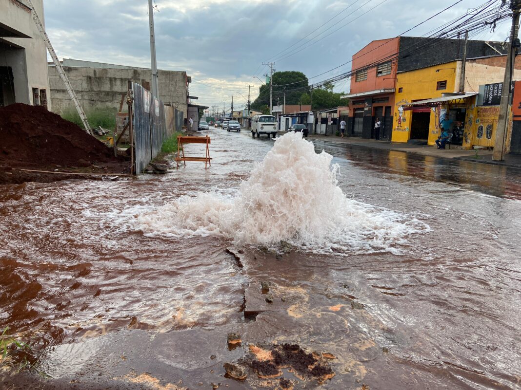 Vazamento de água em Ribeirão Preto