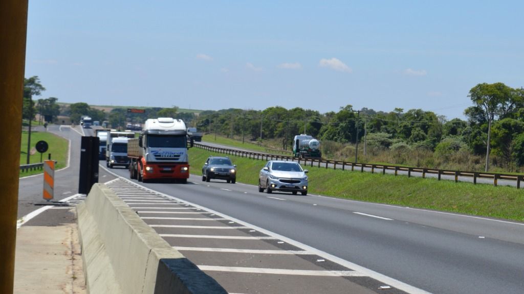 Маршрут в Escandinavia Veículos, SP-310 N Rod. Washington Luís, Araraquara  - Waze