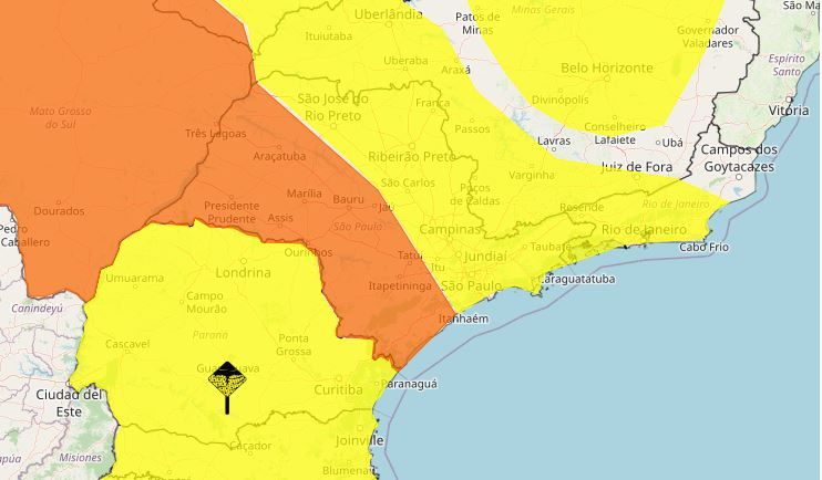 A foto mostra um mapa com cores laranja e amarela