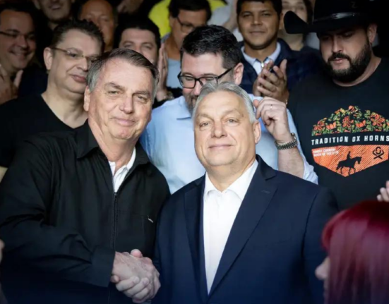 Bolsonaro e Viktor Orbán