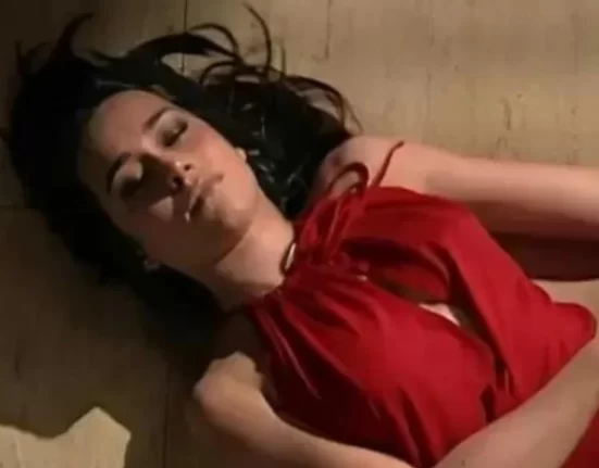 Taís, interpretada por Alessandra Negrini, terá um fim trágico no atual de Paraíso Tropical